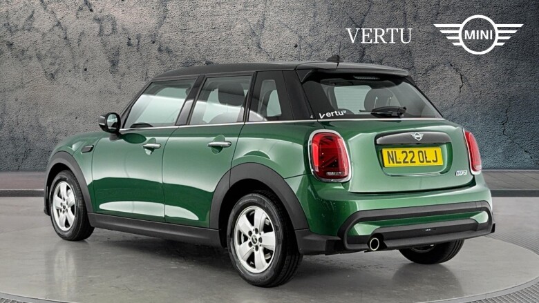 MINI Hatchback 1.5 Cooper Classic 5dr Petrol Hatchback